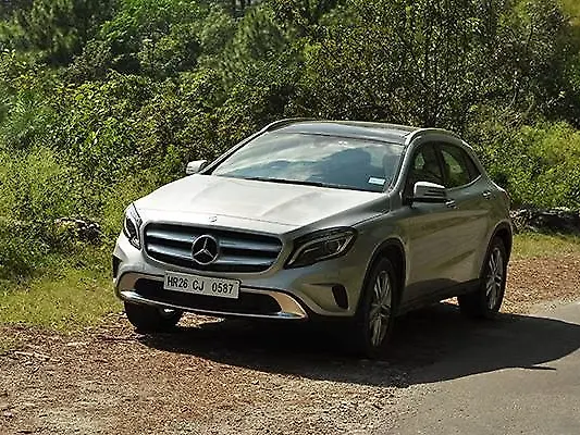 Mercedes-Benz GLA 200