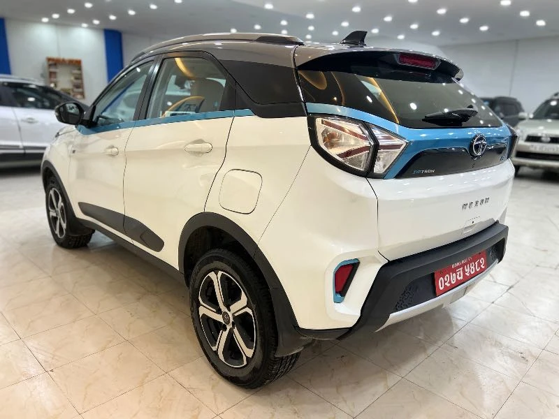 Nexon XZ+ Lux 2022