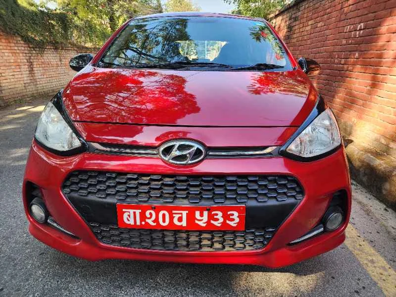 Grand i10 Magna 2018 Red