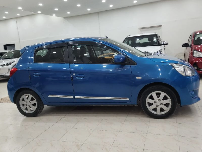 Mitsubishi Miraz 2013