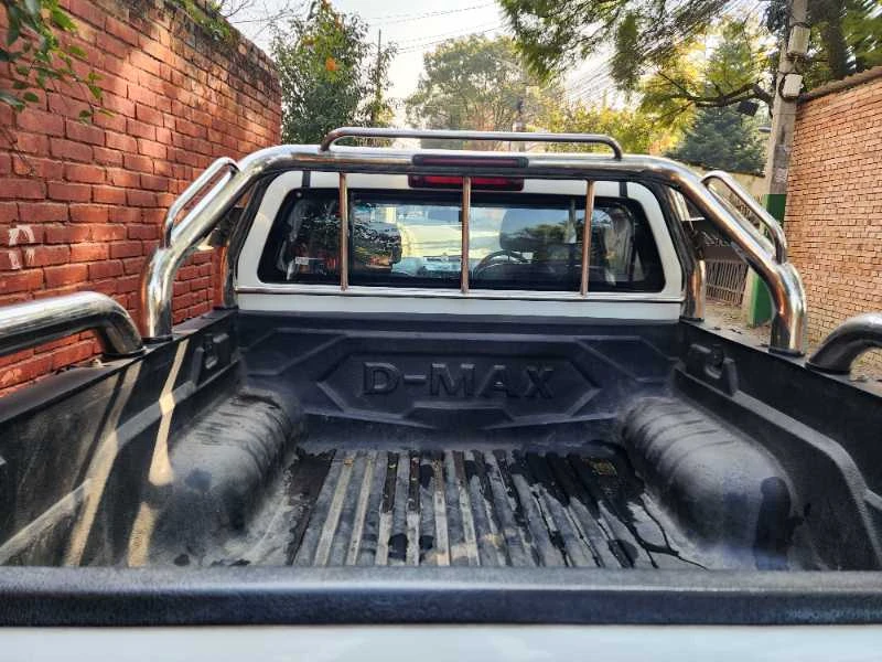 Isuzu Hilander 4WD 2022